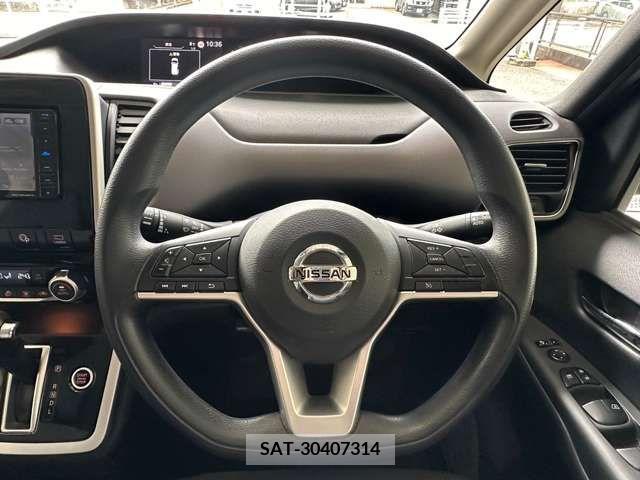 Nissan SERENA 2019-01 213164-19