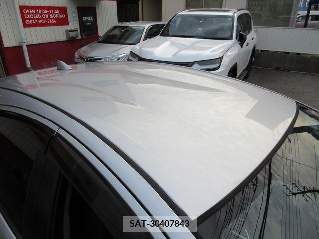 Toyota AQUA 2017-03 291927-8
