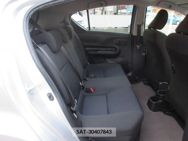 Toyota AQUA 2017-03 291927-11