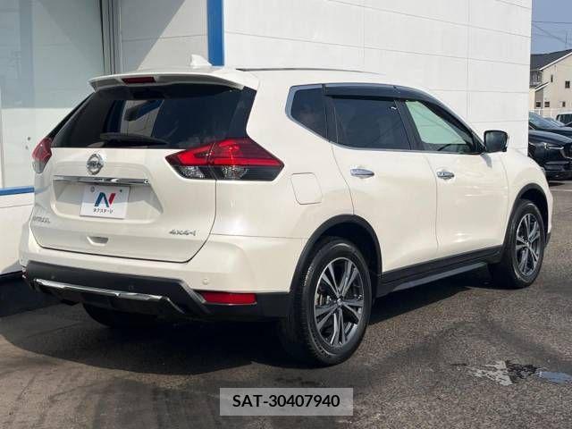 Nissan X-TRAIL 2019-02 378424-17
