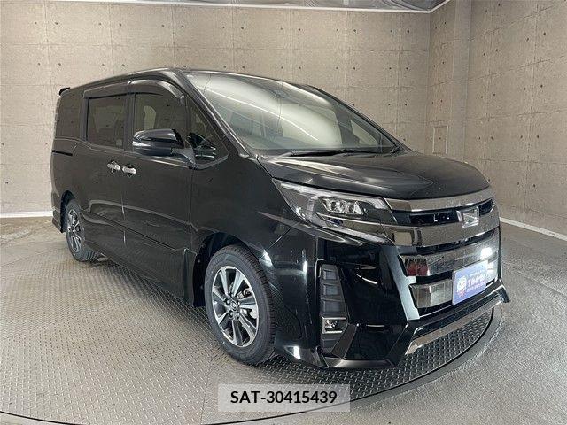 Toyota NOAH 2018-12 345871-21
