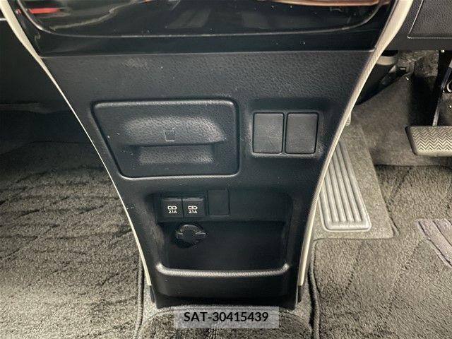 Toyota NOAH 2018-12 345871-13