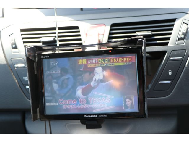 Citroen C4 PICASSO 2012-11 8360-19