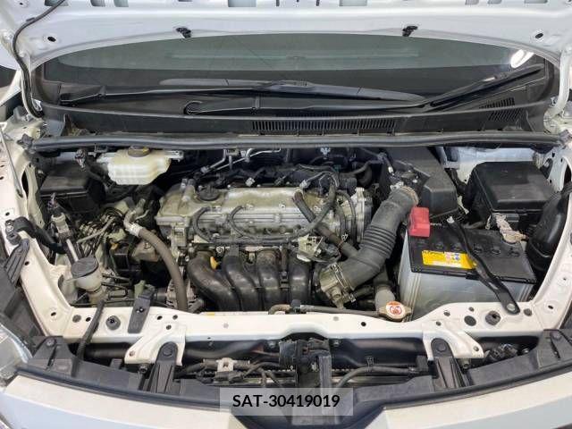 Toyota VOXY 2018-02 345031-18