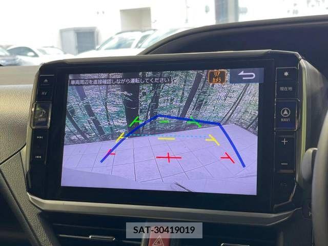 Toyota VOXY 2018-02 345031-4