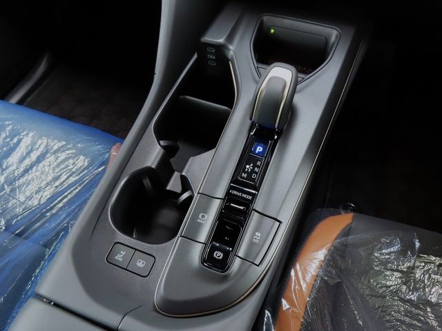 Toyota CROWN 2023-07 23416-25