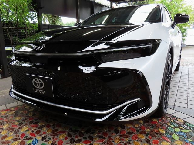 Toyota CROWN 2023-07 23416-7