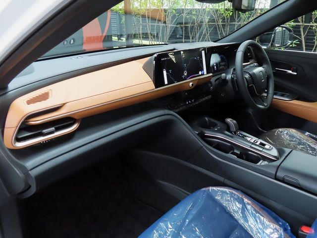 Toyota CROWN 2023-07 23416-15