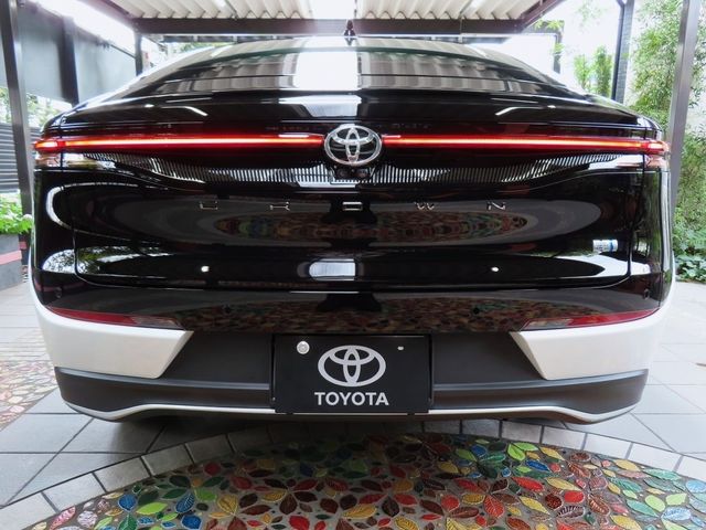Toyota CROWN 2023-07 23416-6