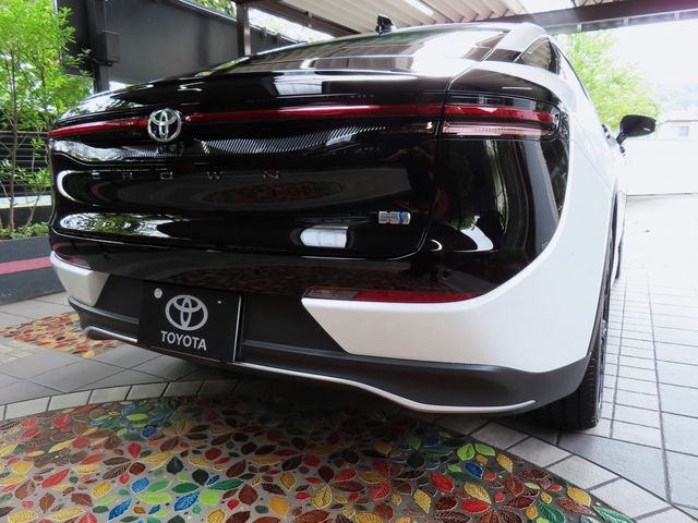 Toyota CROWN 2023-07 23416-8