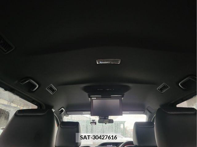 Toyota VOXY 2017-09 289150-7