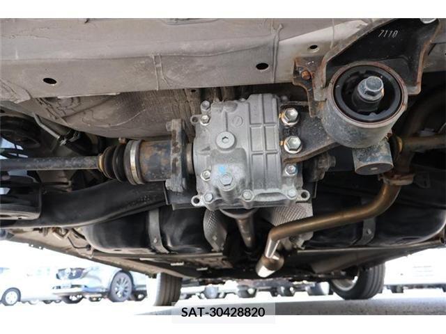 Suzuki SWIFT 2017-03 369077-23
