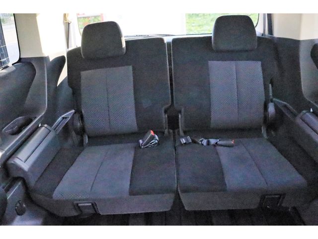 Mitsubishi DELICA D5 2007-11 18152-17