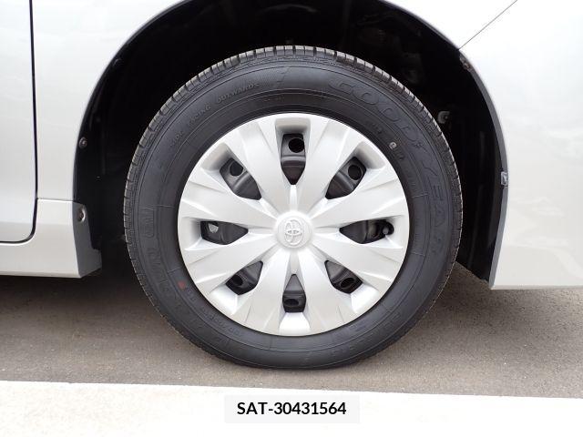 Toyota NOAH 2018-05 347769-17
