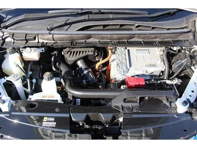 Nissan SERENA 2022-09 191113-17