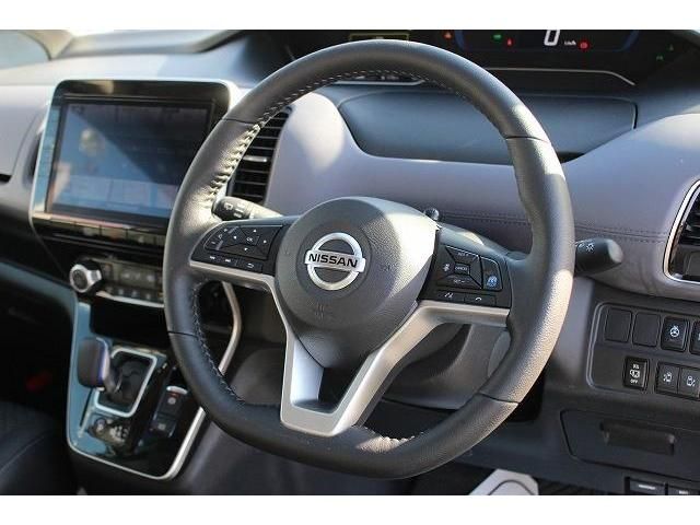 Nissan SERENA 2022-09 191113-15