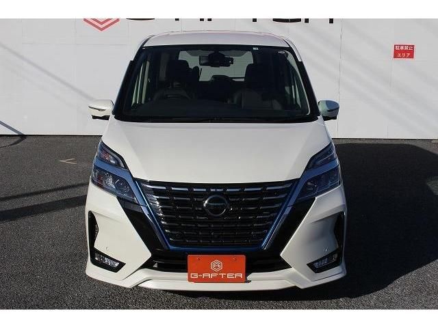 Nissan SERENA 2022-09 191113-5