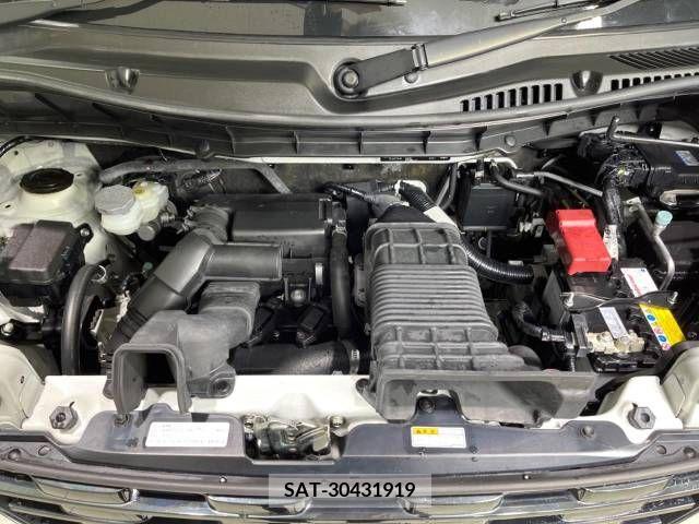 Suzuki SPACIA 2018-06 217751-18