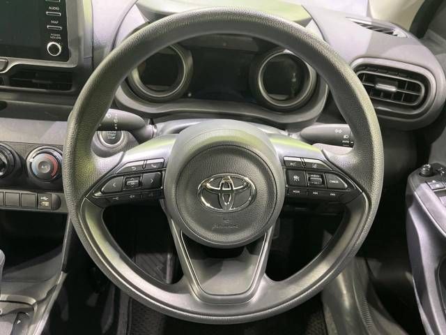 Toyota YARIS CROSS 2023-03 186042-11