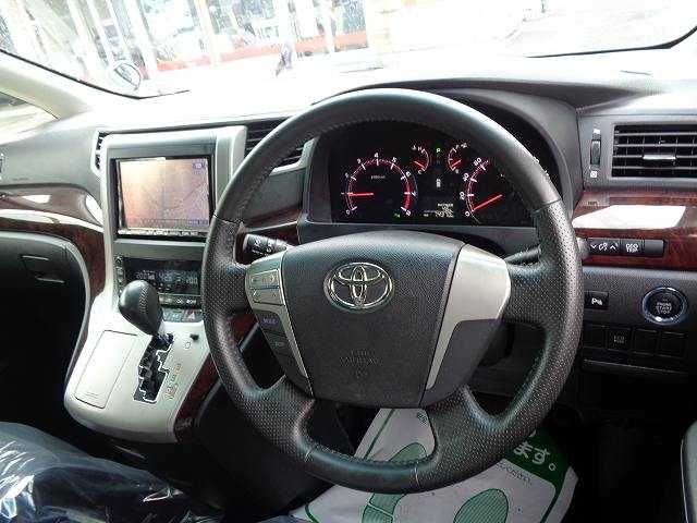 Toyota VELLFIRE 2011-12 20746-3