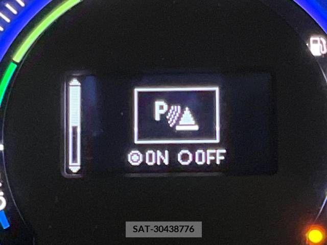 Lexus HS 2012-02 229128-6
