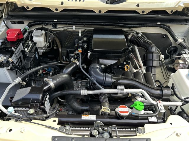 Suzuki JIMNY 2021-09 24359-17