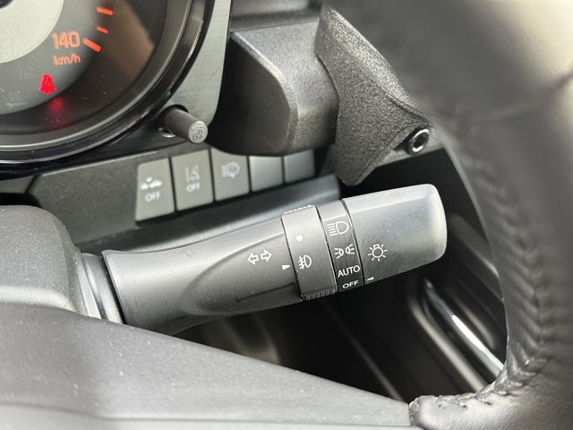 Suzuki JIMNY 2021-09 24359-13