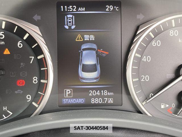 Nissan SKYLINE 2019-10 378814-13