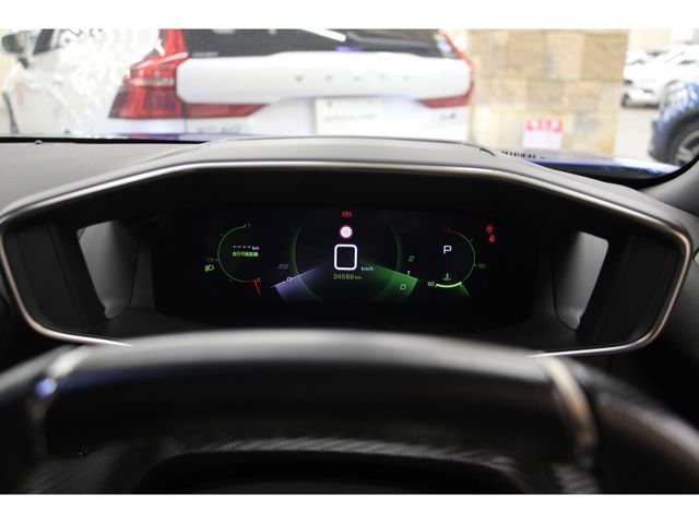 Peugeot 2008 2020-09 12781-3