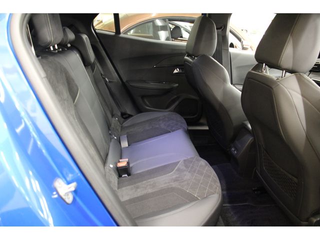 Peugeot 2008 2020-09 12781-15