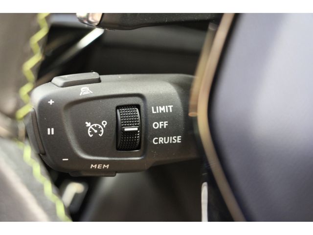 Peugeot 2008 2020-09 12781-10