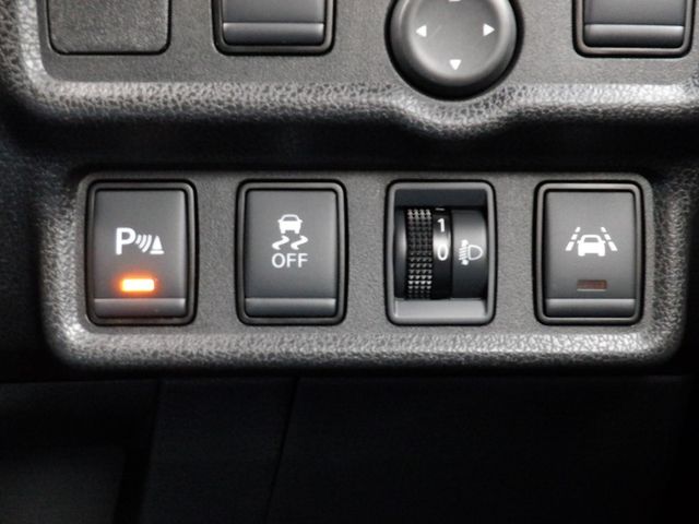Nissan NOTE 2020-06 3057-21