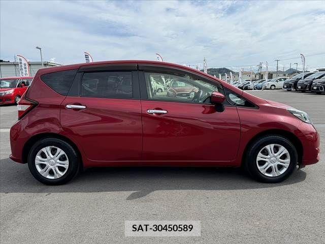Nissan NOTE 2017-09 383836-11