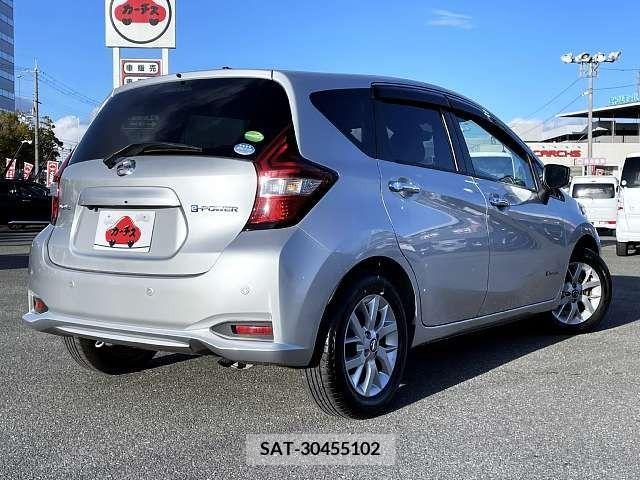 Nissan NOTE 2018-12 215194-2
