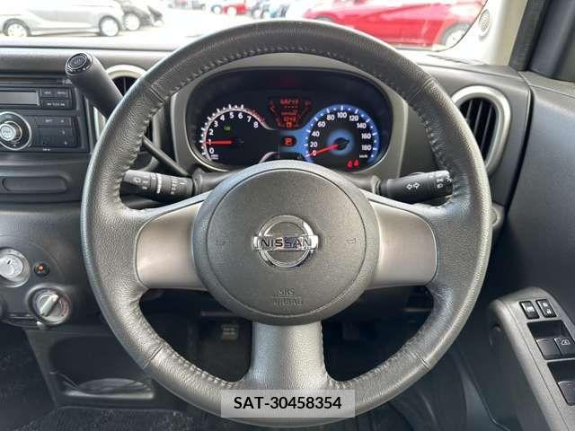 Nissan CUBE 2011-08 326895-11