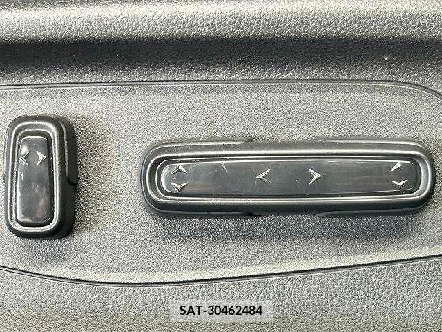 Honda CIVIC 2023-06 210895-8