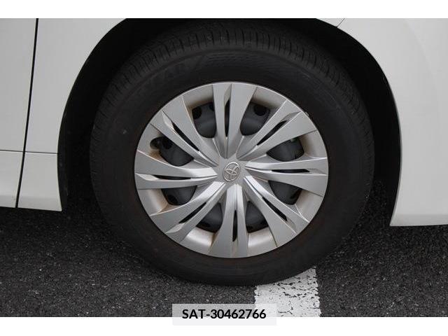 Toyota NOAH 2023-04 351919-11