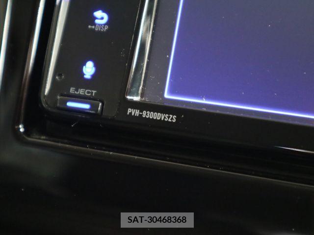 Suzuki SWIFT 2022-11 369058-18