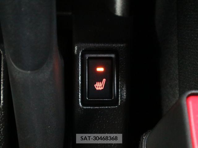 Suzuki SWIFT 2022-11 369058-19