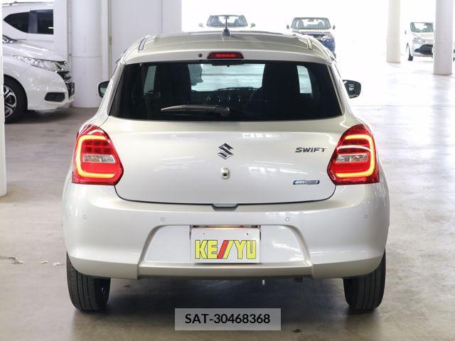 Suzuki SWIFT 2022-11 369058-5