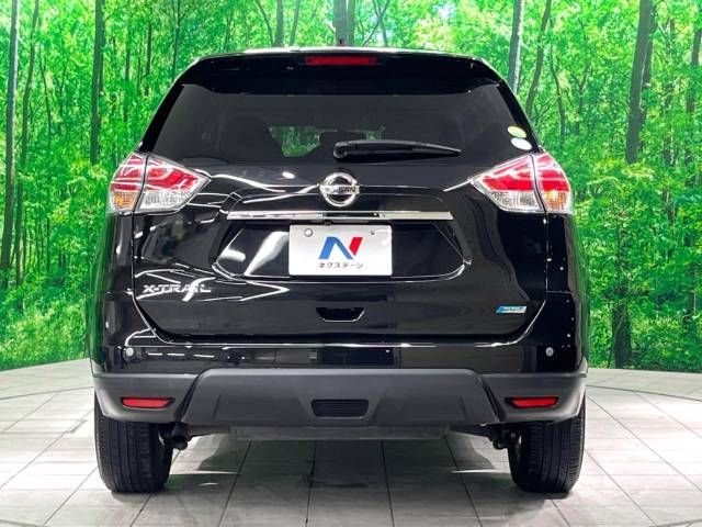 Nissan X-TRAIL 2015-04 24721-15