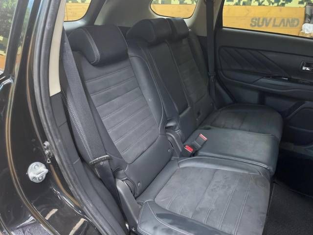 Mitsubishi OUTLANDER PHEV 2018-06 186628-10