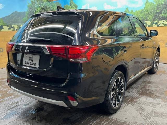 Mitsubishi OUTLANDER PHEV 2018-06 186628-18
