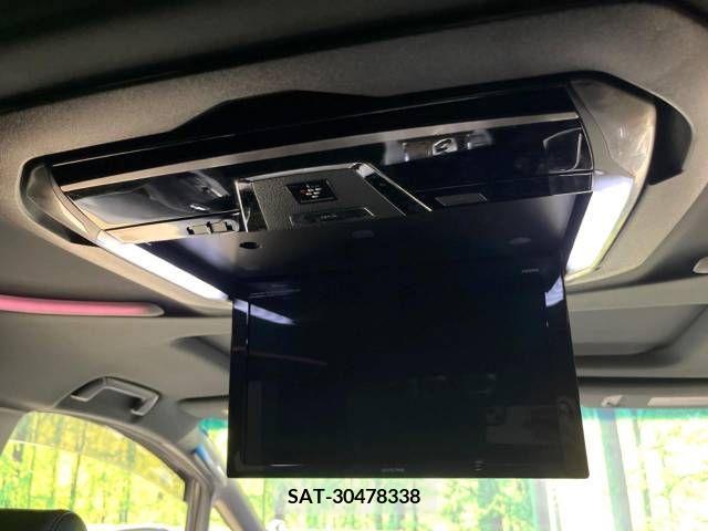 Toyota VELLFIRE 2017-07 369681-4