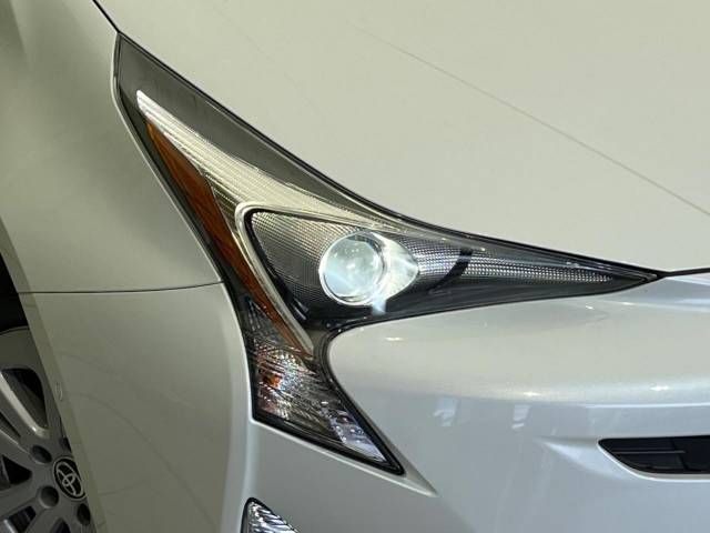 Toyota PRIUS 2018-12 195039-12