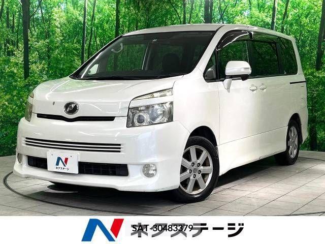 Toyota VOXY 2010-02 386765-0