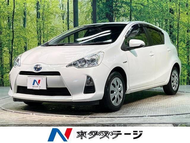 Toyota AQUA 2014-06 351218-0