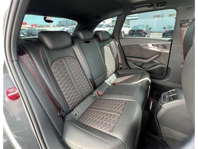 Audi RS4 2019-09 3072-13