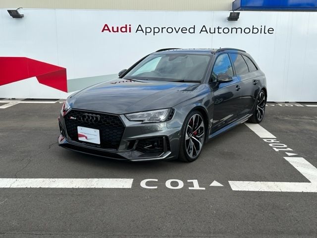 Audi RS4 2019-09 3072-0