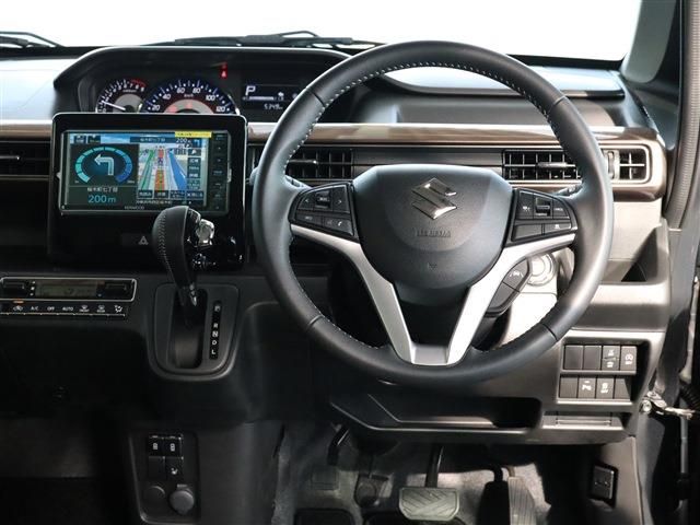 Suzuki WAGON R 2022-10 18945-10